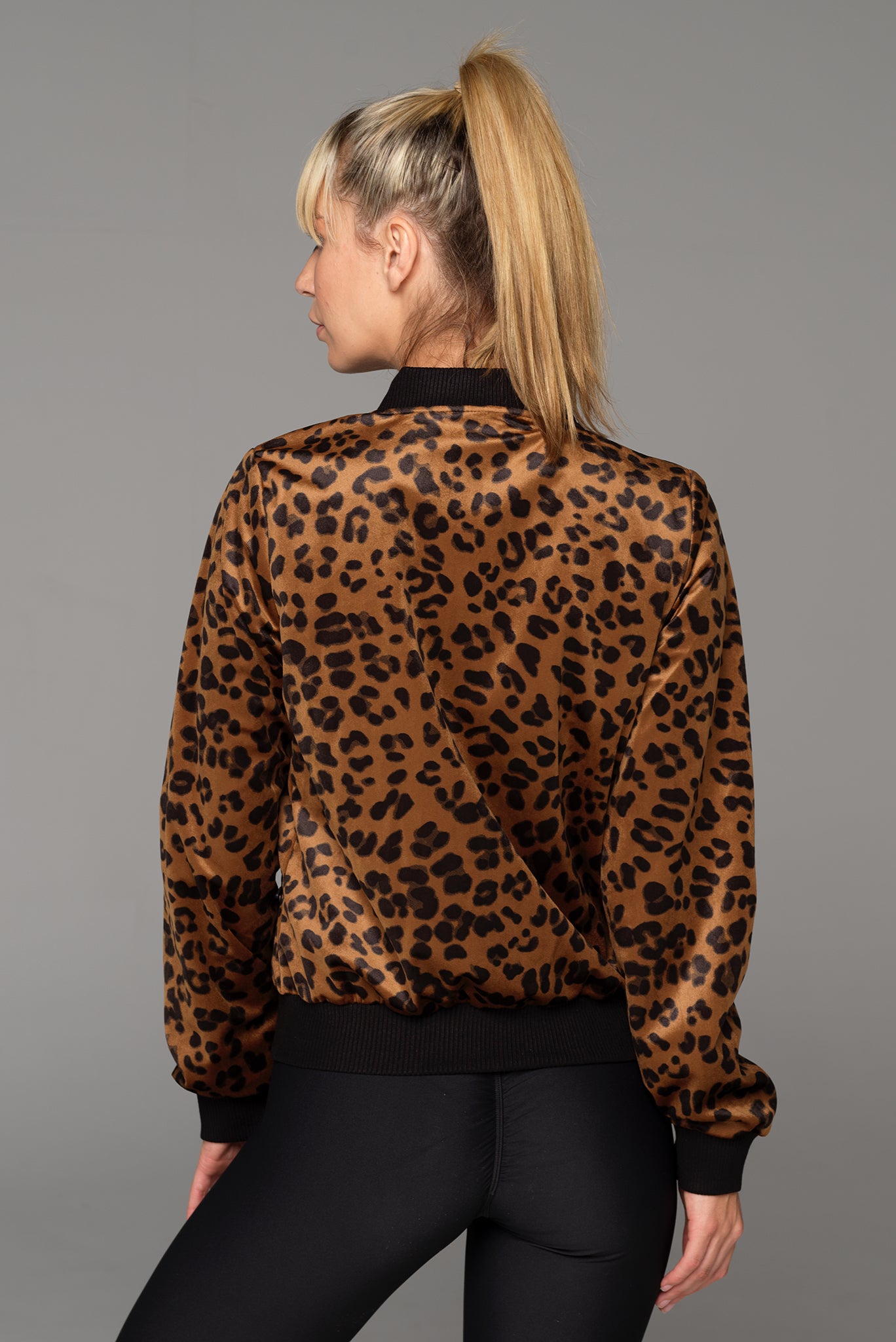 Rear view of the Roam Bomber Jacket. Ample room, it fits true to size.